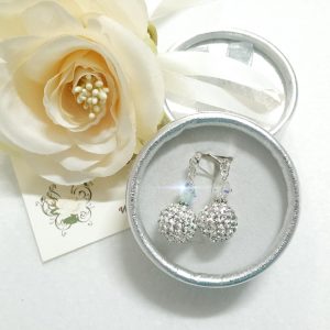 Orecchini con perle in cristallo bianco pavÃ¨ e swarovski,