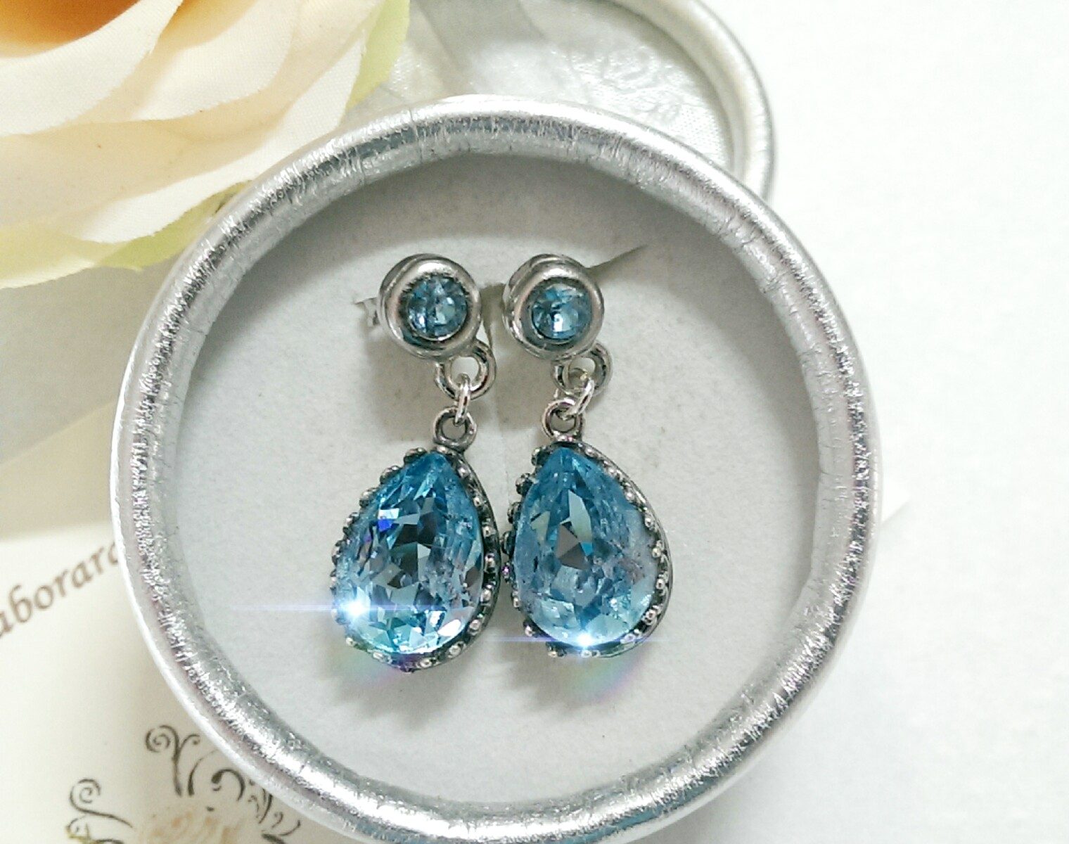 Orecchini a goccia swarovski
