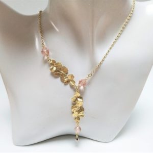 collana con cristalli