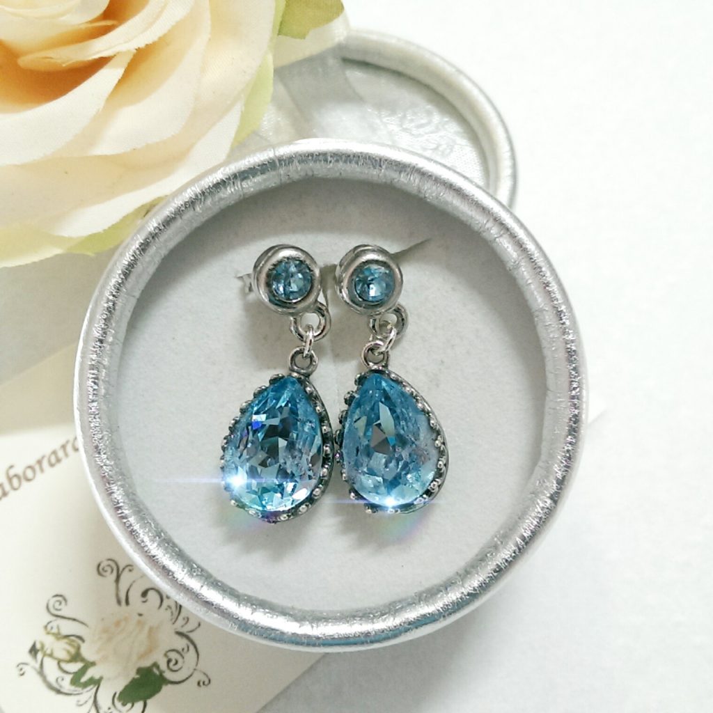 Orecchini a goccia swarovski