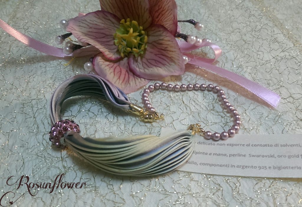 Bracciale rosa di seta e perle di swarovski